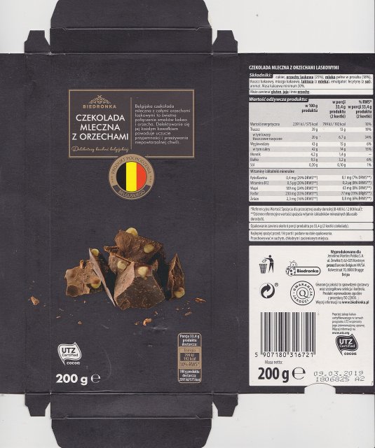 Baronie Belgium Biedronka mleczna z orzechami UTZ 192kcal