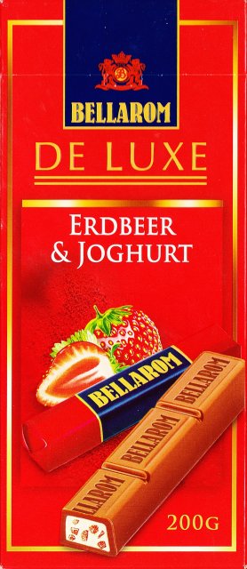 Bellarom srednie De Luxe batonik Erdbeer Joghurt_cr