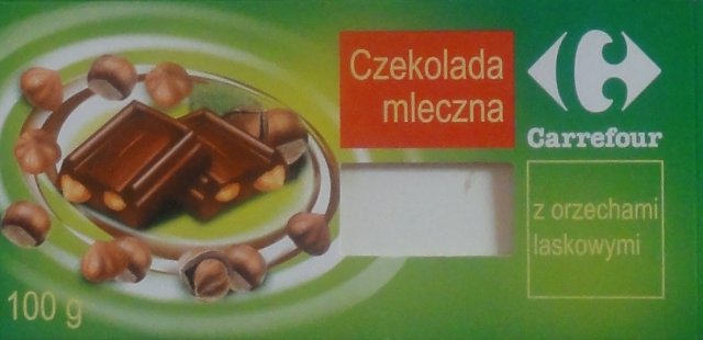 Carrefour mleczna z orzechami laskowymi_cr