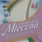Goplana male mleczna z calymi orzechami laskowymi_cr