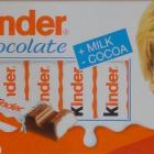 Kinder Chocolate prostokat czerwona milk cocoa patron pij mleko_cr