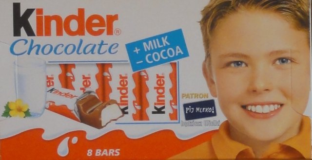 Kinder Chocolate prostokat zolta milk cocoa pij mleko_cr