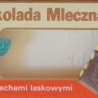 Millano male mleczna z orzechami laskowymi czerwona 1_cr