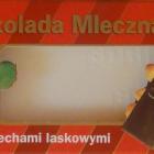 Millano male mleczna z orzechami laskowymi czerwona_cr