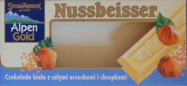 Nussbeisser male Alpen Gold kwadrat czekolada biala z calymi orzechami i chrupkami_cr