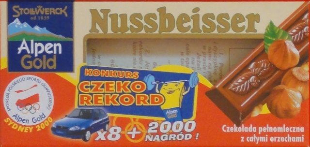 Nussbeisser male Alpen Gold kwadrat czekolada pelnomleczna z calymi orzechami czeko rekord_cr