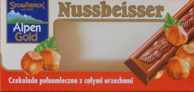 Nussbeisser male Alpen Gold kwadrat czekolada pelnomleczna z calymi orzechami_cr