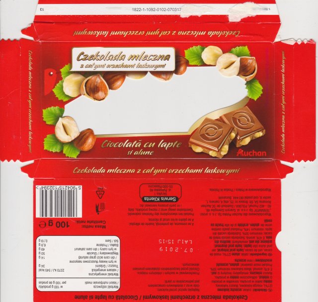 Terravita Auchan mleczna z caÅymi orzechami laskowymi