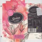 Tesco 3 finest Swiss white chocolate with vanilla seeds 120kcal