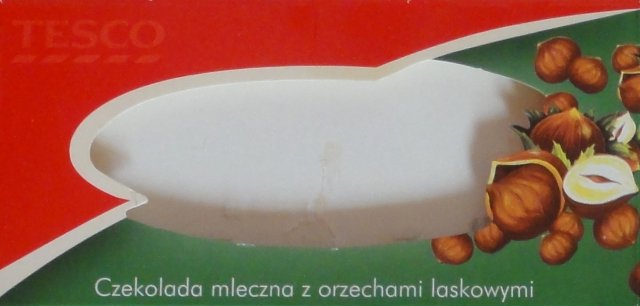 Tesco czekolada mleczna z orzechami laskowymi_cr