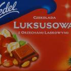 Wedel poziom srednie 3_1 luksusowa czerwona z orzechami laskowymi swiateczne BN_cr