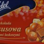 Wedel poziom srednie 3_2 luksusowa czerwona z orzechami laskowymi swiateczna BN_cr