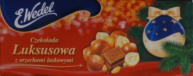 Wedel poziom srednie 3_2 luksusowa czerwona z orzechami laskowymi swiateczna BN_cr